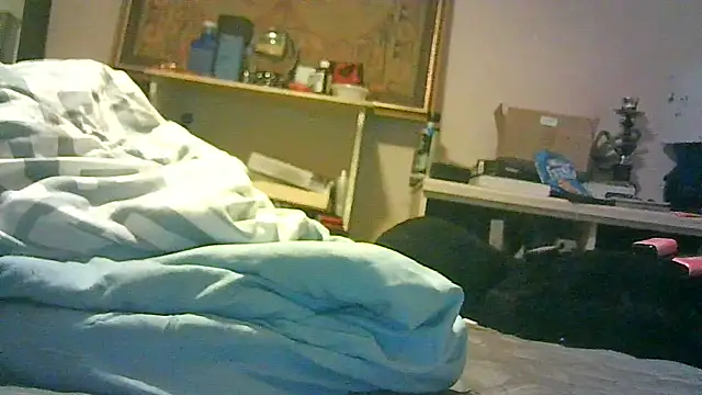 Snapshot of DI4MOND_FIR3 chatting on October 18, 3:22 am DI4MOND FIR3 online show from October 18, 3:22 am