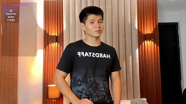 Snapshot of Ryo_kush chatting on February 6, 7:40 pm Ryo kush online show from February 6, 7:40 pm