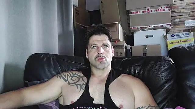 XxBigboybandxX online show from April 26, 11:40 am