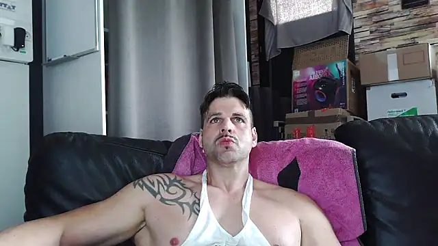 XxBigboybandxX online show from March 16, 1:37 pm