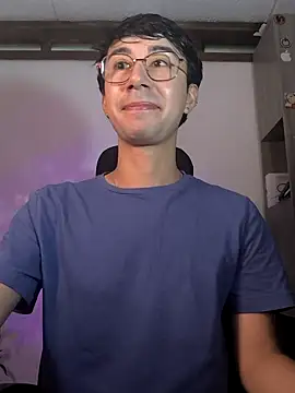 Snapshot of cameron_cum chatting on September 19, 12:05 pm cameron cum online show from September 19, 12:05 pm
