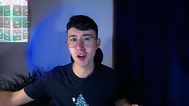 Snapshot of cameron_cum chatting on December 20, 12:27 pm cameron cum online show from December 20, 12:27 pm