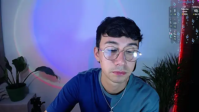 Snapshot of cameron_cum chatting on February 7, 8:10 pm cameron cum online show from February 7, 8:10 pm