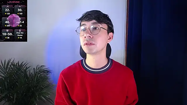 Snapshot of cameron_cum chatting on December 2, 10:27 am cameron cum online show from December 2, 10:27 am