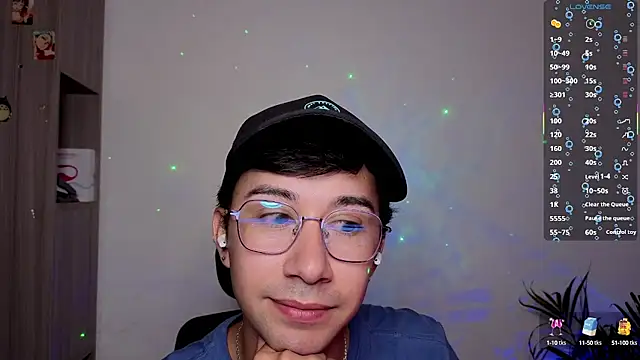 Snapshot of cameron_cum chatting on September 11, 1:54 pm cameron cum online show from September 11, 1:54 pm