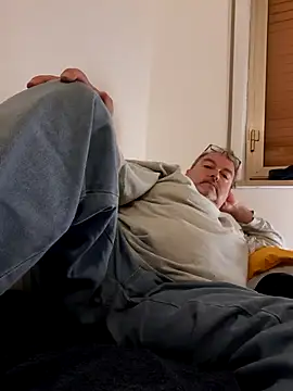 bluangelo online show from November 13, 9:41 pm