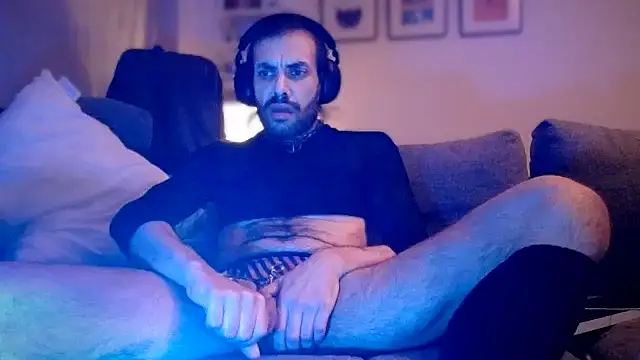 P4RtYBOII92 online show from October 19, 5:34 am