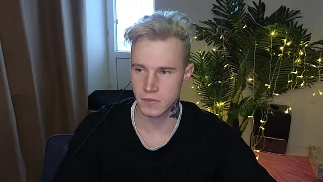 Kyle wooo online show from January 15, 6:12 am