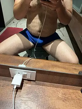 versatile guy01 online show from January 16, 1:36 pm