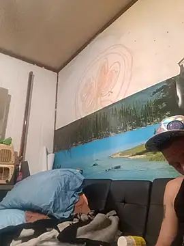 gettinit2wice online show from March 13, 8:26 am