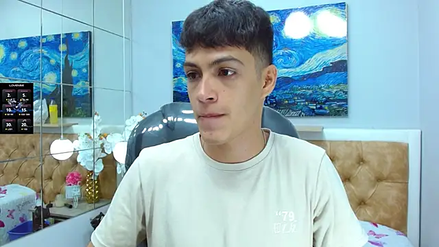 SkinnyBoy  online show from November 4, 12:39 pm