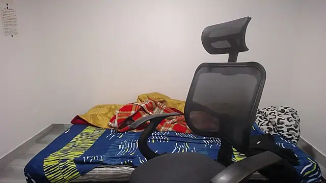 present the magic online show from September 10, 10:30 pm