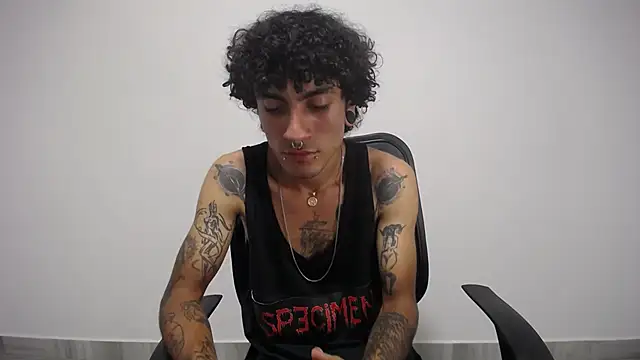 present the magic online show from February 3, 10:00 pm