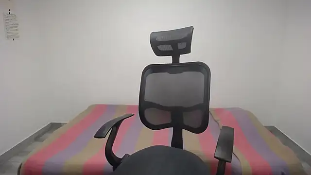 present the magic online show from September 18, 7:05 pm