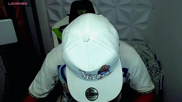 bby santi online show from December 5, 12:44 pm