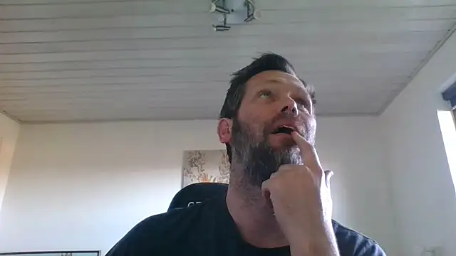 Gotta1 online show from April 22, 4:01 pm