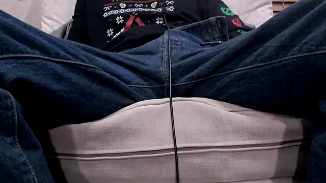 Snapshot of JohnnyKorrupt_ chatting on October 8, 9:46 am JohnnyKorrupt online show from October 8, 9:46 am