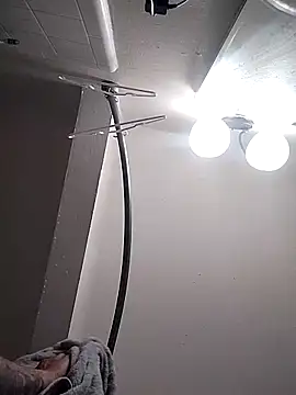 BigDickDADDY49039 online show from October 26, 7:10 am