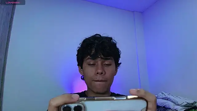 Naytoon  lex online show from April 20, 8:22 pm