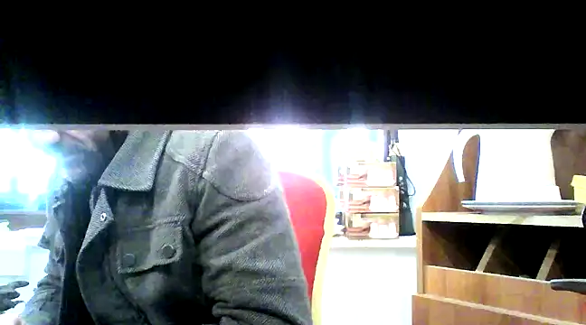 Snapshot of okan3456ok chatting on February 8, 9:03 am okan3456ok online show from February 8, 9:03 am