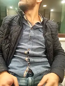 Snapshot of okan3456ok chatting on October 8, 4:11 pm okan3456ok online show from October 8, 4:11 pm