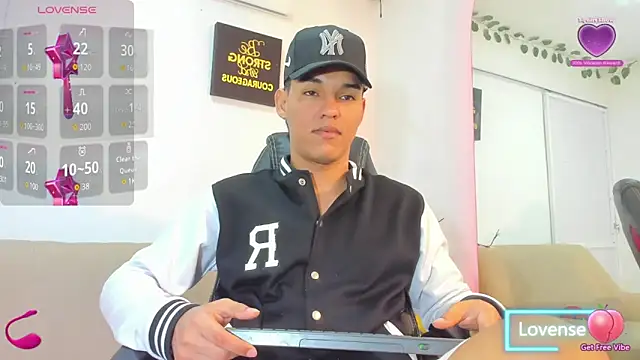 ryan carter08 online show from November 7, 1:53 am