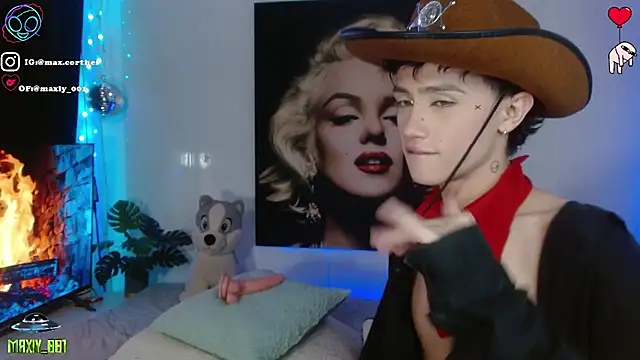 maxiy 001 online show from February 26, 8:48 am