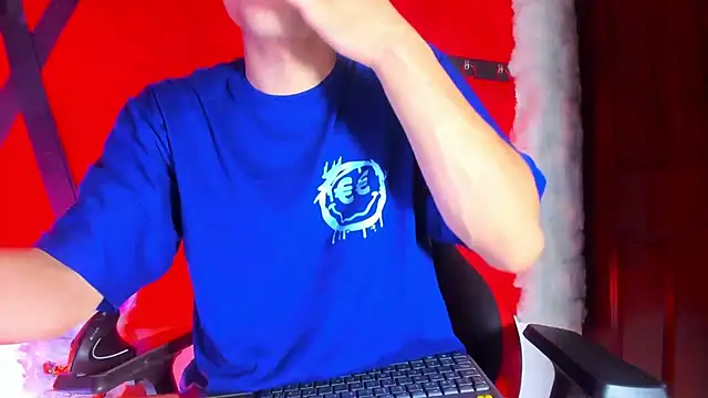 LilOwen  online show from March 16, 6:23 pm