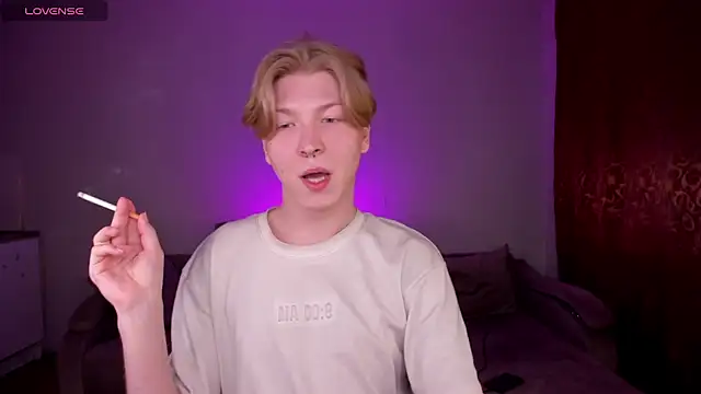 TheMikeSever online show from April 11, 12:07 am