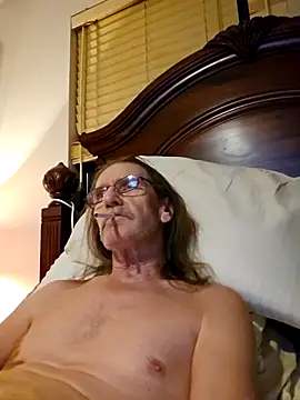 coolbrease10 online show from February 18, 9:21 am