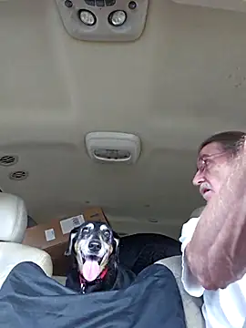 coolbrease10 online show from October 6, 10:36 pm