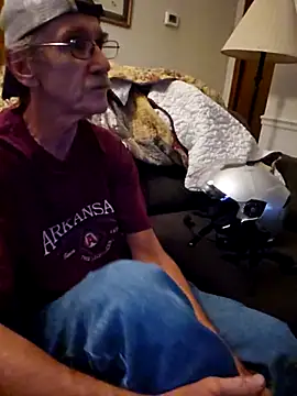 coolbrease10 online show from September 26, 5:16 am