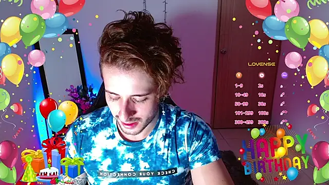 Snapshot of Ares_blue chatting on December 28, 11:41 am Ares blue online show from December 28, 11:41 am