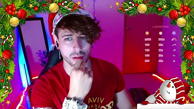 Snapshot of Ares_blue chatting on December 19, 11:18 am Ares blue online show from December 19, 11:18 am