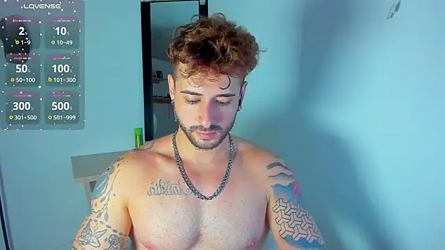 Snapshot of Ares_blue chatting on September 20, 12:49 pm Ares blue online show from September 20, 12:49 pm