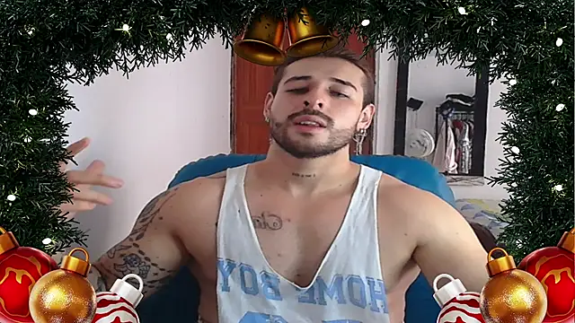 Snapshot of Ares_blue chatting on December 13, 6:05 pm Ares blue online show from December 13, 6:05 pm