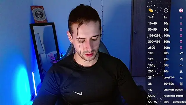 Snapshot of Ares_blue chatting on January 30, 10:50 am Ares blue online show from January 30, 10:50 am
