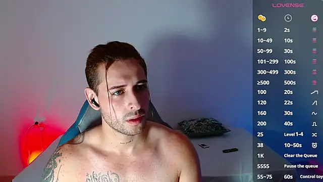 Snapshot of Ares_blue chatting on March 13, 11:30 am Ares blue online show from March 13, 11:30 am