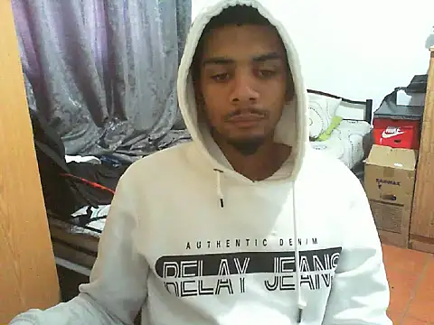 Snapshot of 29YOURZ_28_ chatting on October 7, 8:51 am 29YOURZ 28 online show from October 7, 8:51 am