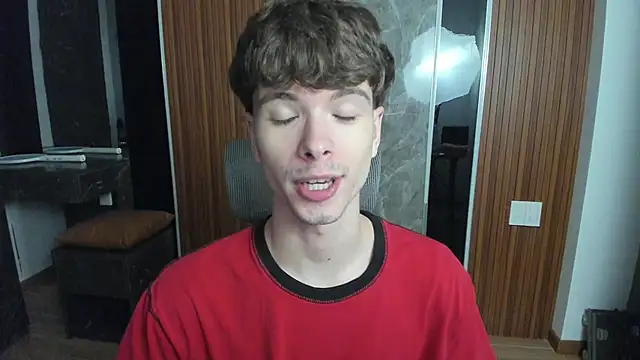 calvin love you online show from May 2, 5:16 pm