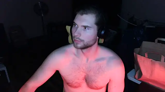 Ironman220 online show from April 4, 9:01 pm