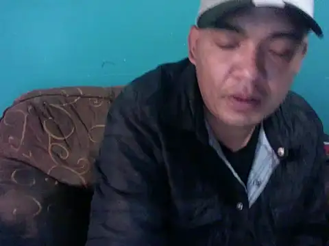 TUMORENO1 online show from February 14, 9:10 pm