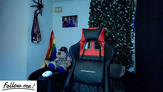 Snapshot of twink_sebas_ chatting on January 17, 5:42 pm twink sebas online show from January 17, 5:42 pm