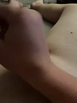 lolohot1988 online show from September 12, 9:37 pm