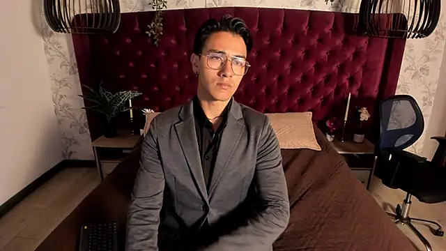 Andy Joy  online show from March 12, 11:40 am