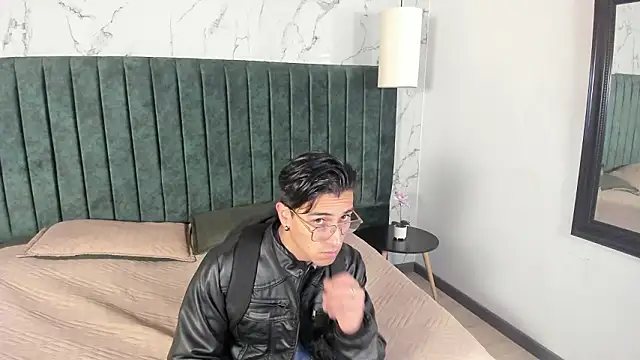 Andy Joy  online show from March 22, 11:37 am