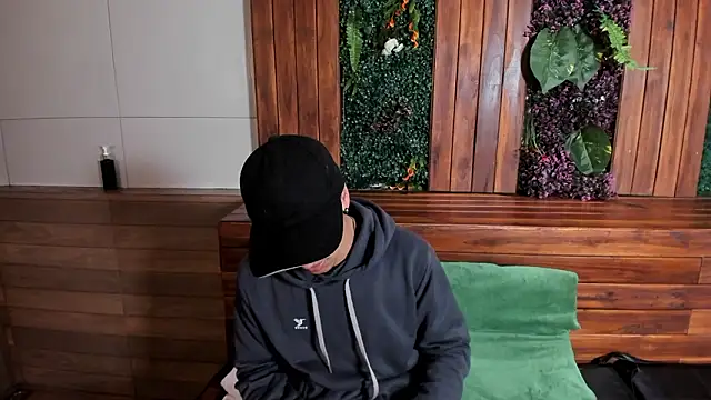 Andy Joy  online show from February 8, 11:38 am