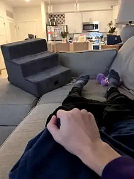 INboy95 online show from March 31, 1:24 pm