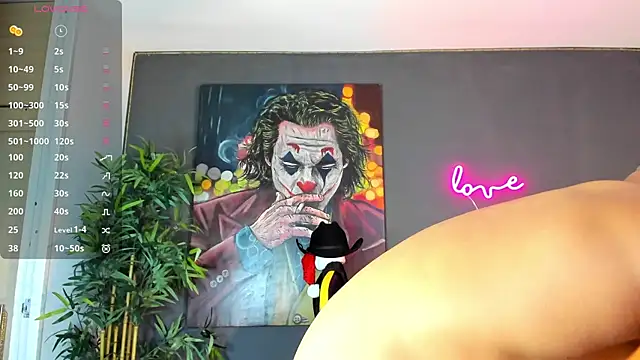 jordan mayers02 online show from December 28, 9:09 am