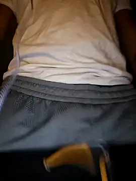 bigboytoy912 online show from April 22, 3:02 am